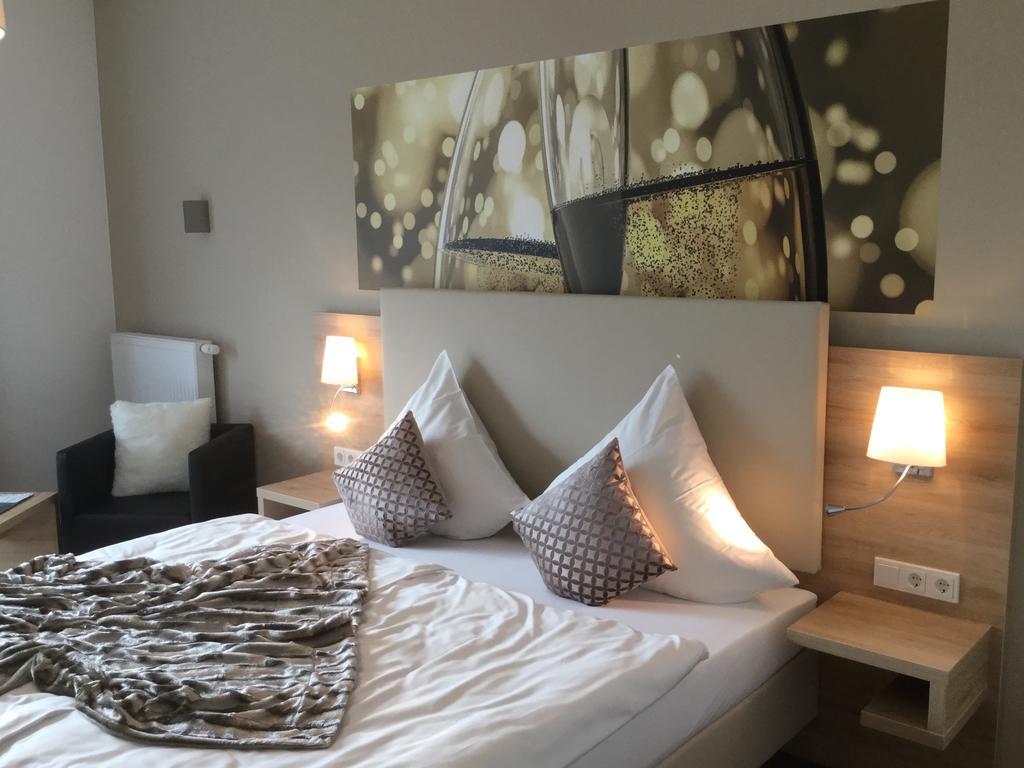 Hotel Weingut Bastian Brauneberg Pokój zdjęcie