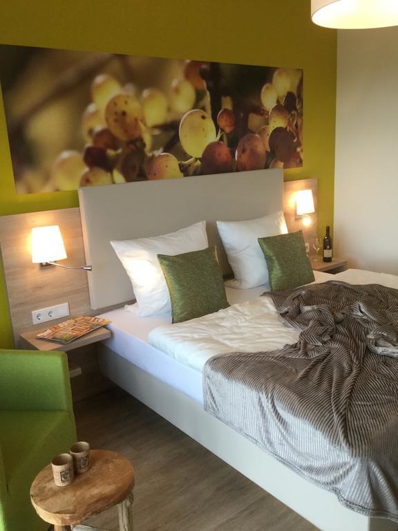 Hotel Weingut Bastian Brauneberg Pokój zdjęcie