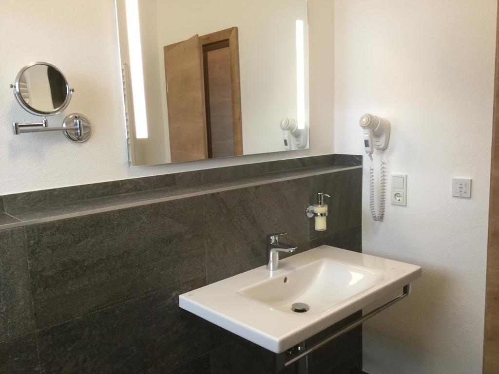 Hotel Weingut Bastian Brauneberg Zewnętrze zdjęcie