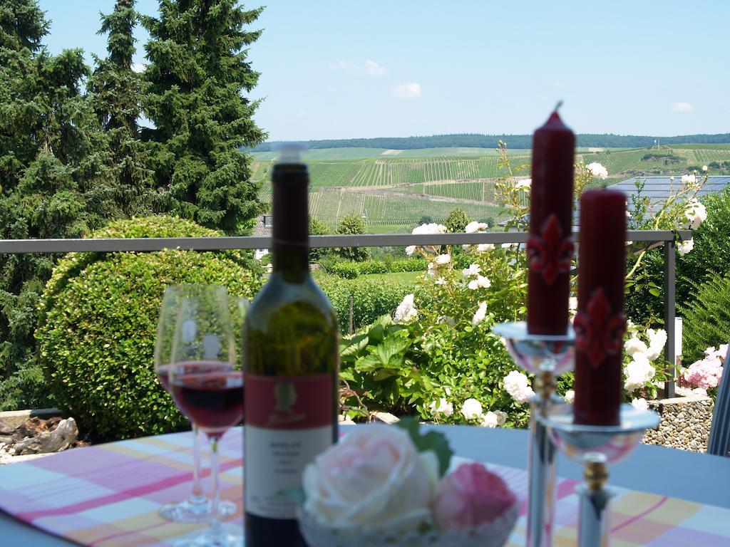 Hotel Weingut Bastian Brauneberg Zewnętrze zdjęcie