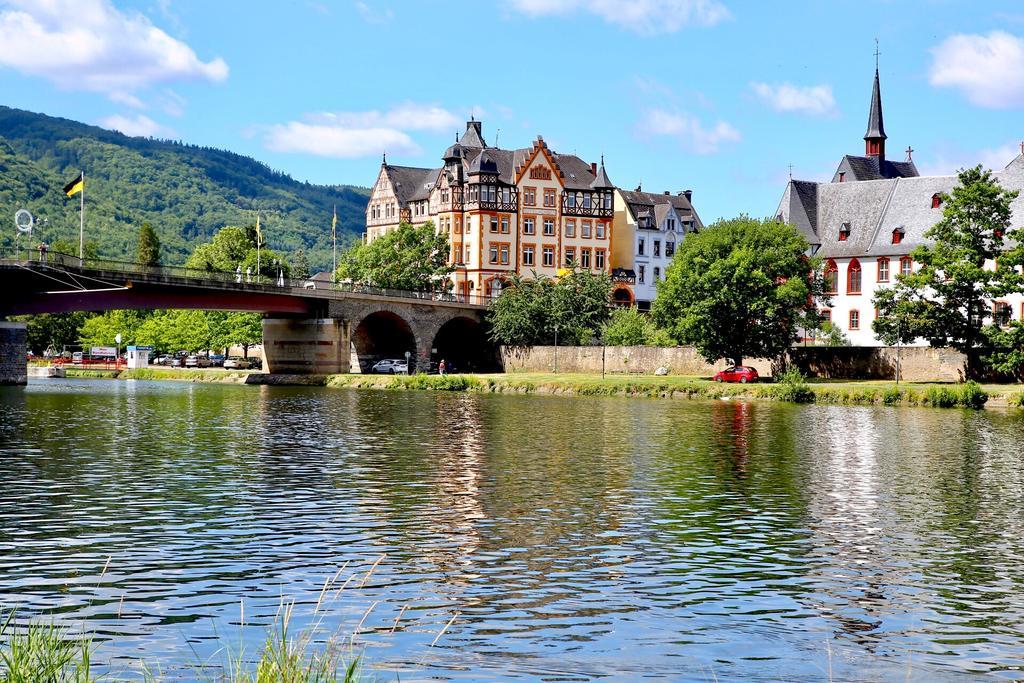 Hotel Weingut Bastian Brauneberg Zewnętrze zdjęcie